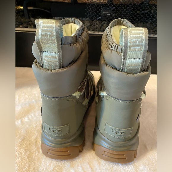 ✨NEW✨ UGG YOSE PUFFER MID BURNT OLIVE TEXTILE WATERPROOF WOMEN'S BOOTS - Picture 5 of 10